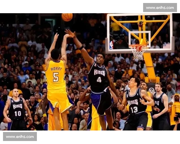 NBA经典比赛回顾:载入史册的传奇对决与绝杀时刻